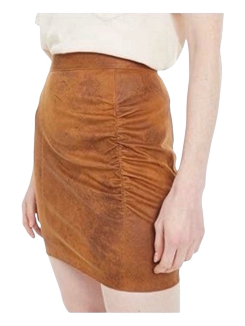 FREE PEOPLE Rumi Ruched Faux Suede Mini
Skirt, Rear Zip, No Pockets, Size L.